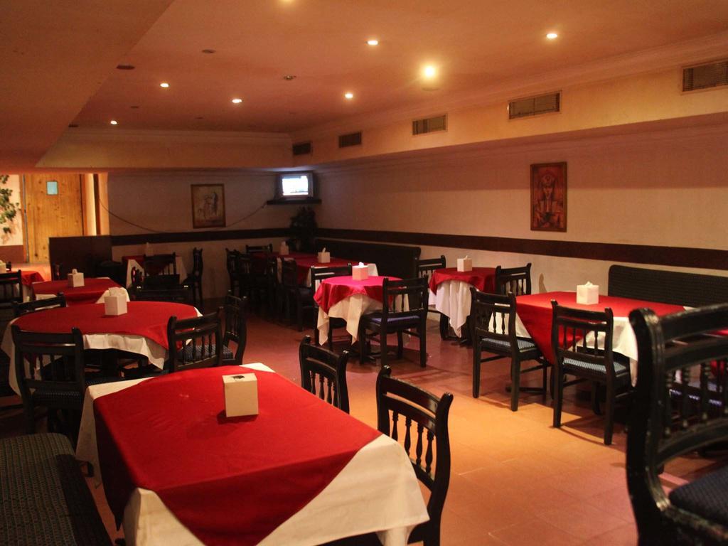 Saj Luciya -A Classified 4 Star Hotel Thiruvananthapuram Buitenkant foto